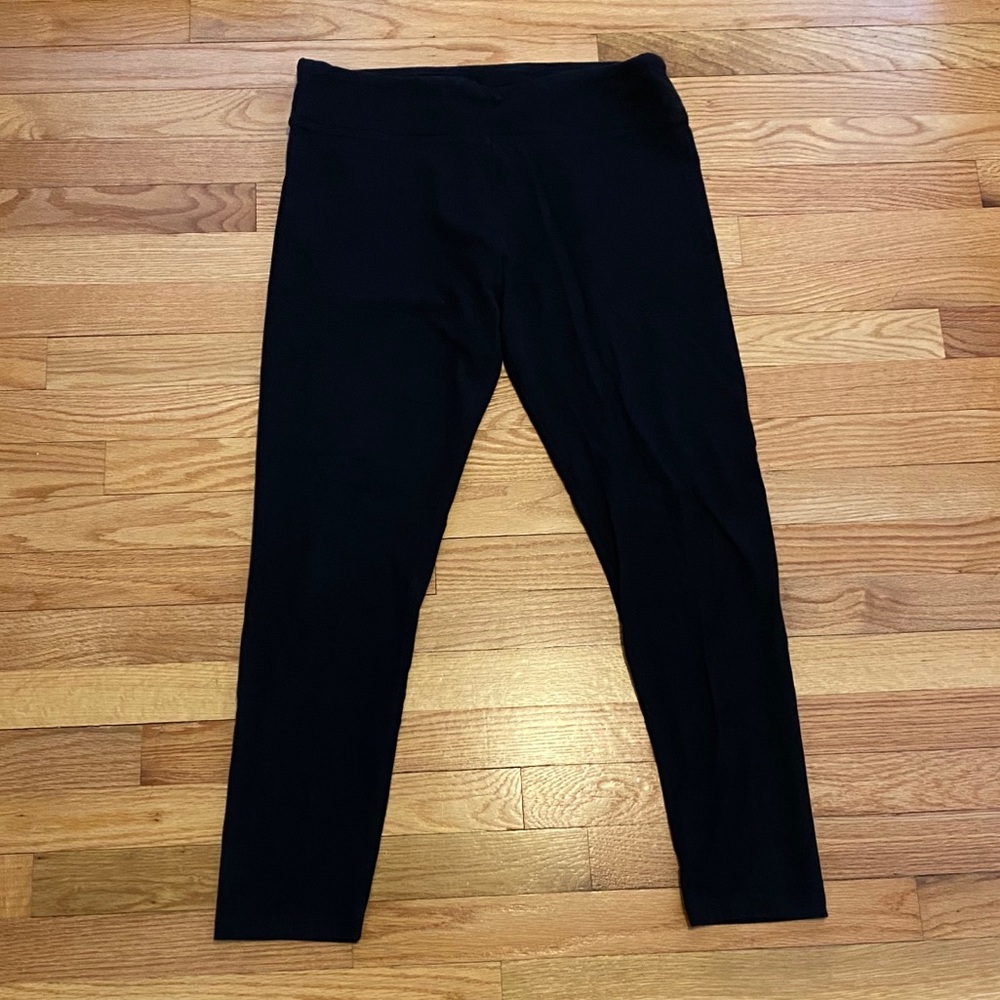Victoria’s Secret Sport leggings